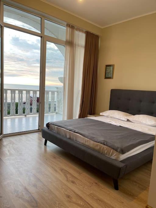 Sea View Studio Apartment In Gonio-Kvariati Eksteriør bilde