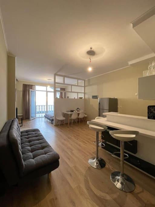 Sea View Studio Apartment In Gonio-Kvariati Eksteriør bilde